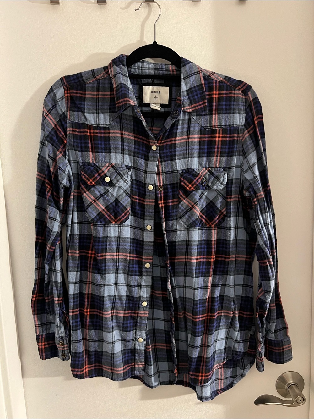 Forever 21 Women’s Blue Plaid Button-Up Shirt